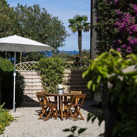 Tenuta La Chiusa Çiftlik konaklama *
