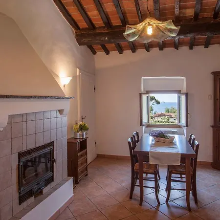 Tenuta La Chiusa Farm stay
